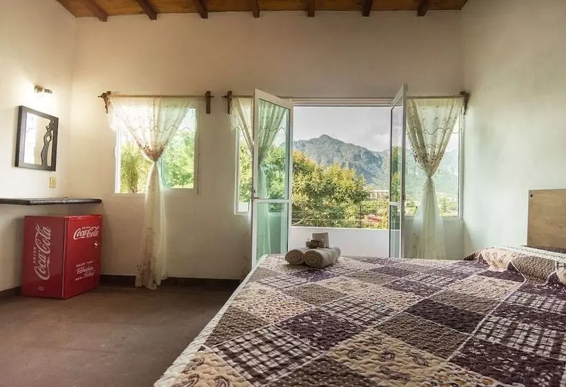 هتل Casa Maximiliano