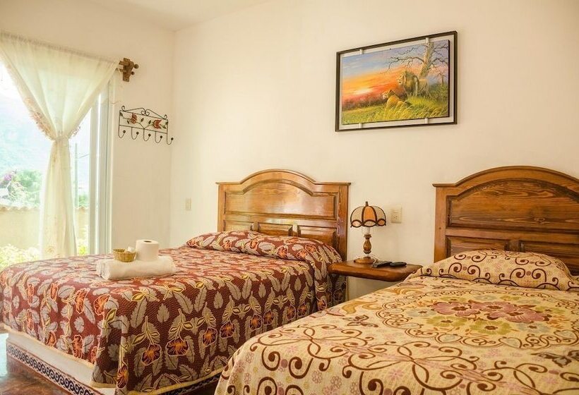 Otel Casa Maximiliano