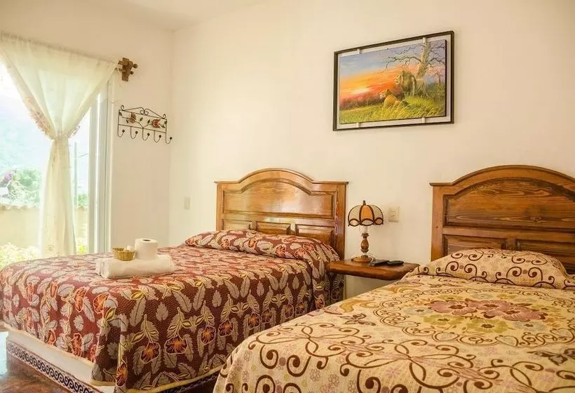 هتل Casa Maximiliano