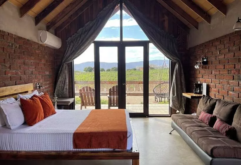 Hotelli Don Tomas Viñedo Cabañas