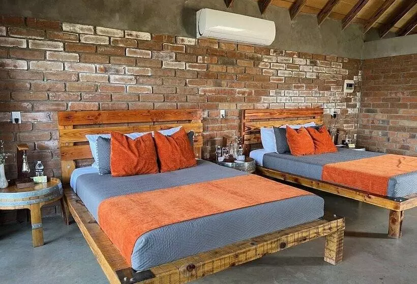 Hotelli Don Tomas Viñedo Cabañas