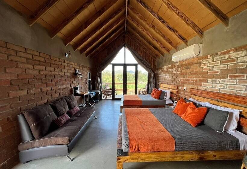 ホテル Don Tomas Viñedo Cabañas