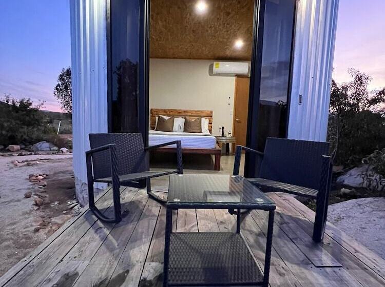 ホテル Don Tomas Viñedo Cabañas