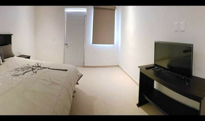 هتل Habitaciones Boulevard