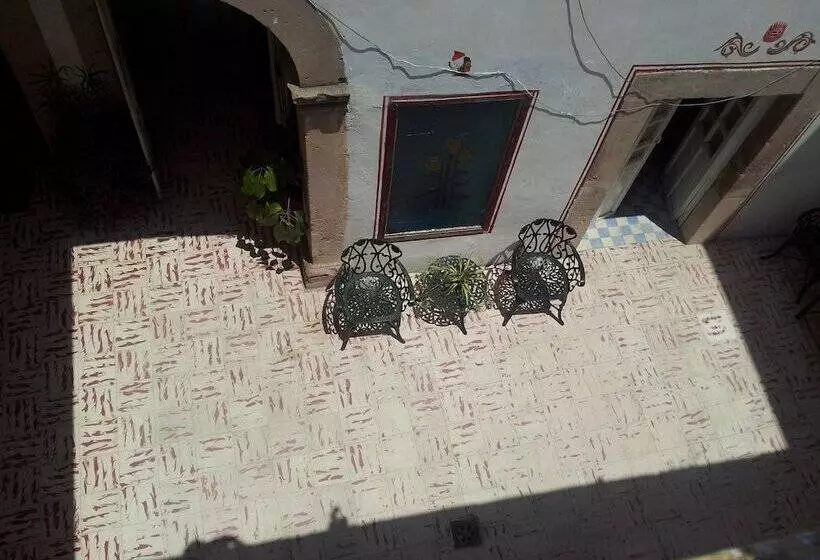 ホテル Hostal La Cruz Verde