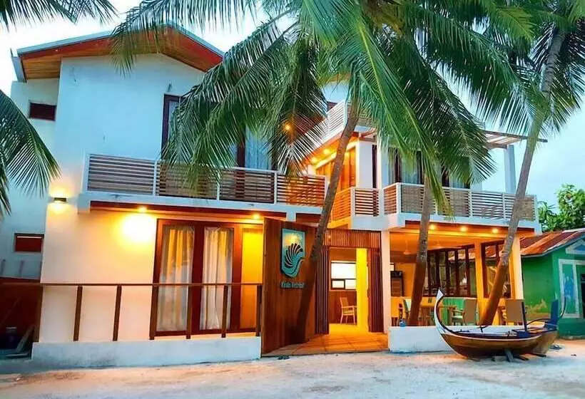 هتل Kinan Retreat