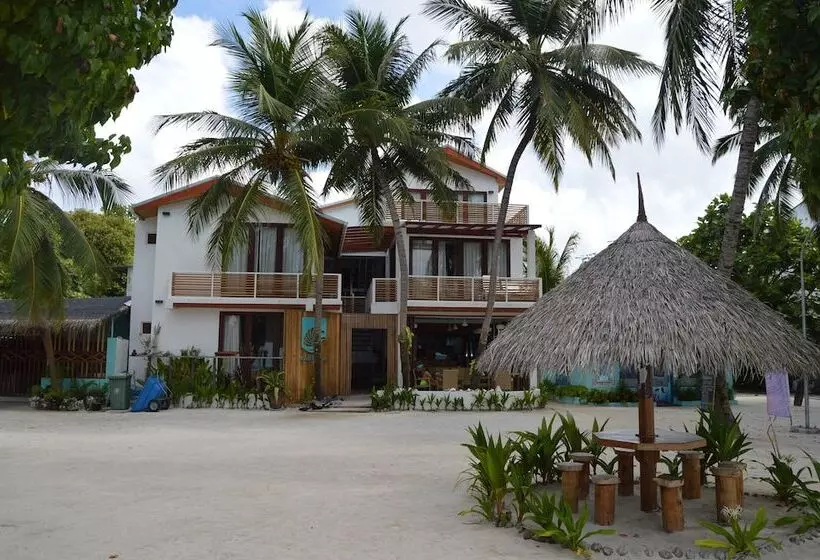 هتل Kinan Retreat