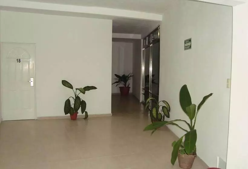 Hotelli Líbano