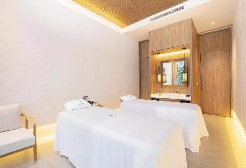 ホテル Melia Phuket Mai Khao