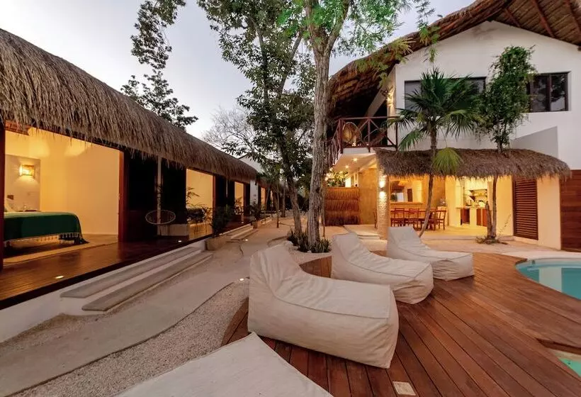 هتل Mimosa Tulum