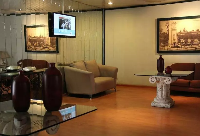 Parador Del Río By Flamingo Hotels Group