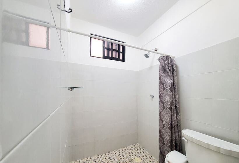 Hotelli Quinta Suites