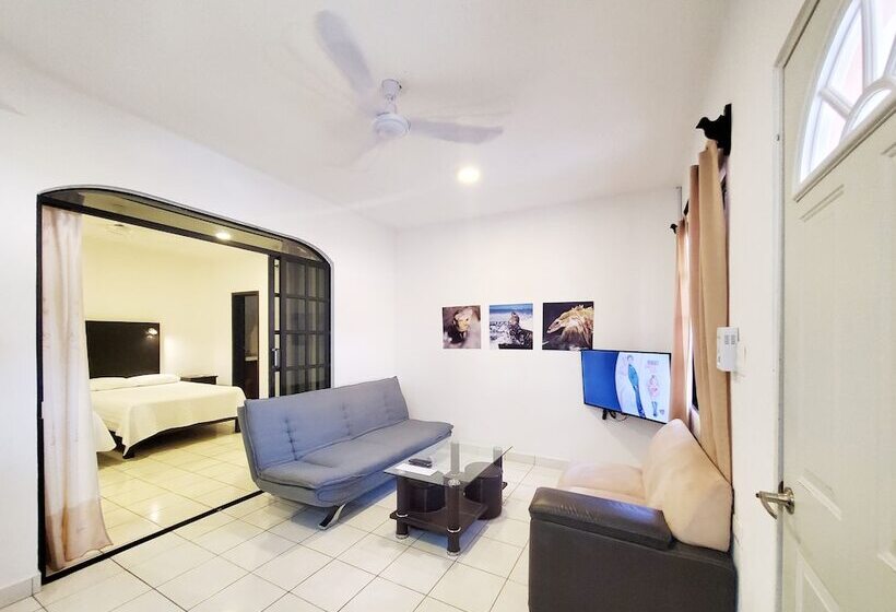 Hotelli Quinta Suites