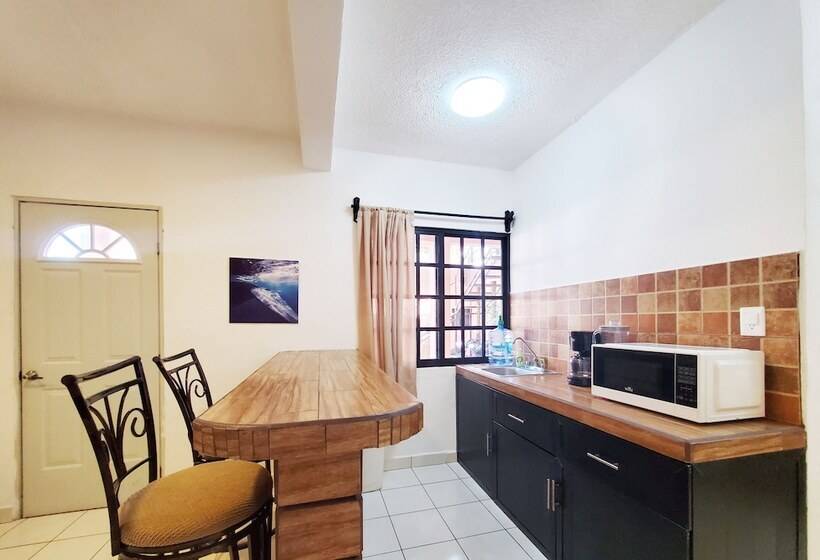 Hotelli Quinta Suites