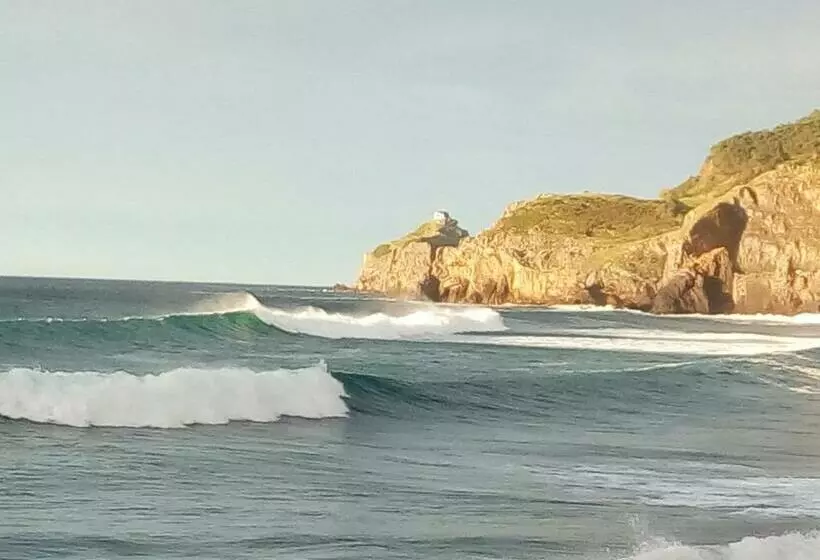 Majatalo Villa Isabela Bakio Rooms