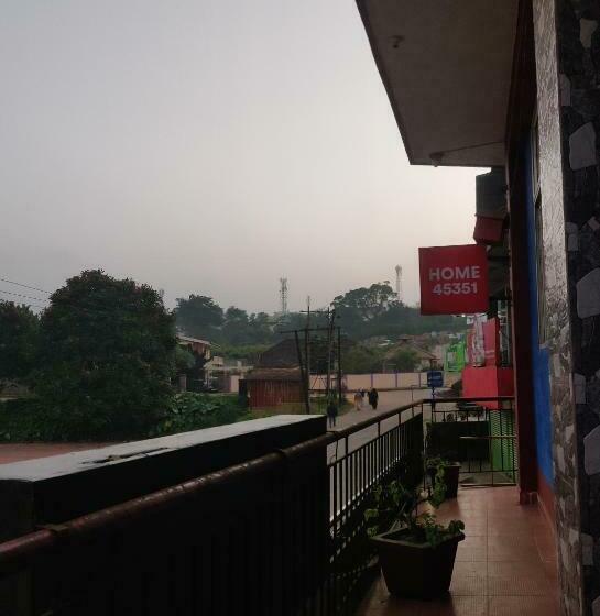 Пансион Anugraha