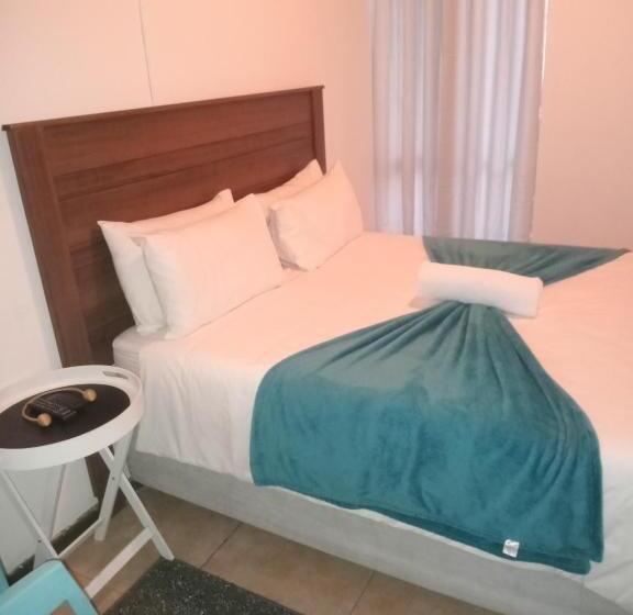 Pension Park Front Lodge