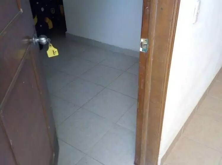 ペンション Room In Guest Room   Lodging And Tranquility