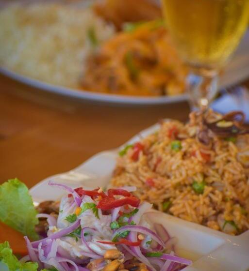 Prim Hotel Vichayito