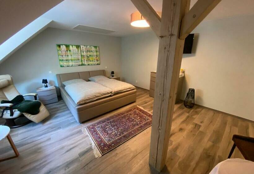 住宿加早餐 Waldhotel Am Jäger