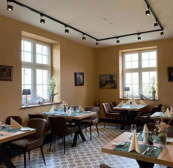 Aamiaismajoitus (B&B) Waldhotel Am Jäger