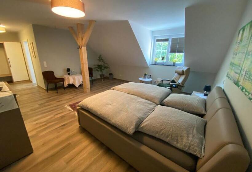 住宿加早餐 Waldhotel Am Jäger