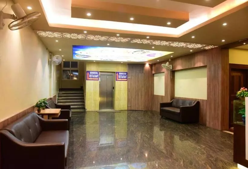 هتل Guru Estate