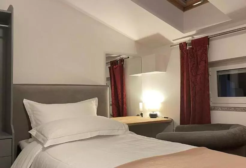 هتل Madoncas & Restaurant