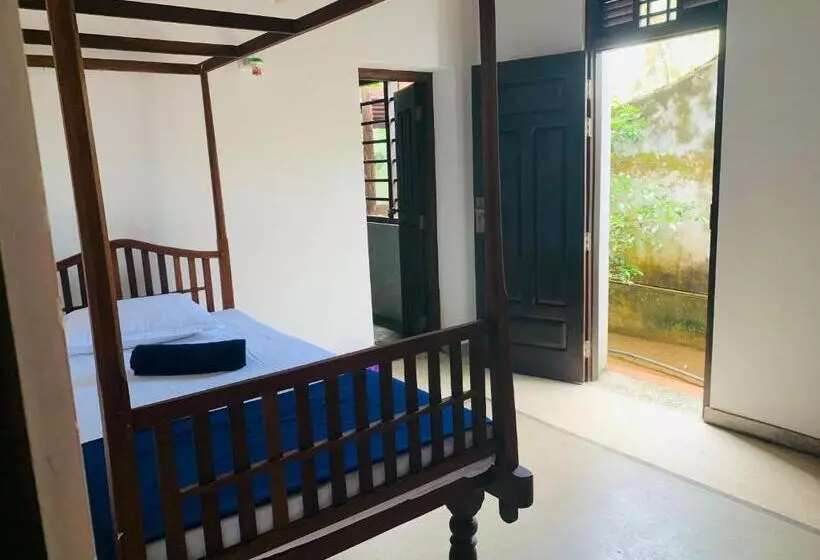 ペンション Pandula Villa 390
