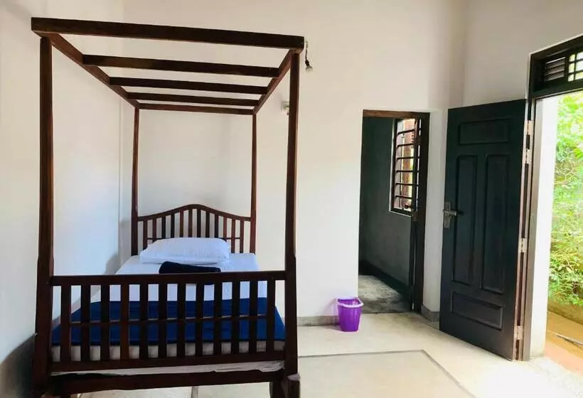 ペンション Pandula Villa 390