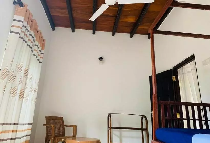 ペンション Pandula Villa 390