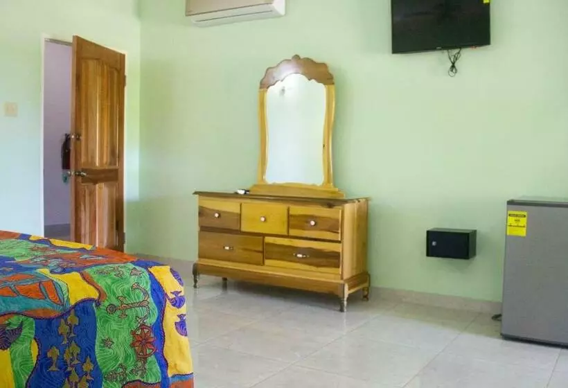 تختخواب و صبحانه Holidays At Holiday Heaven