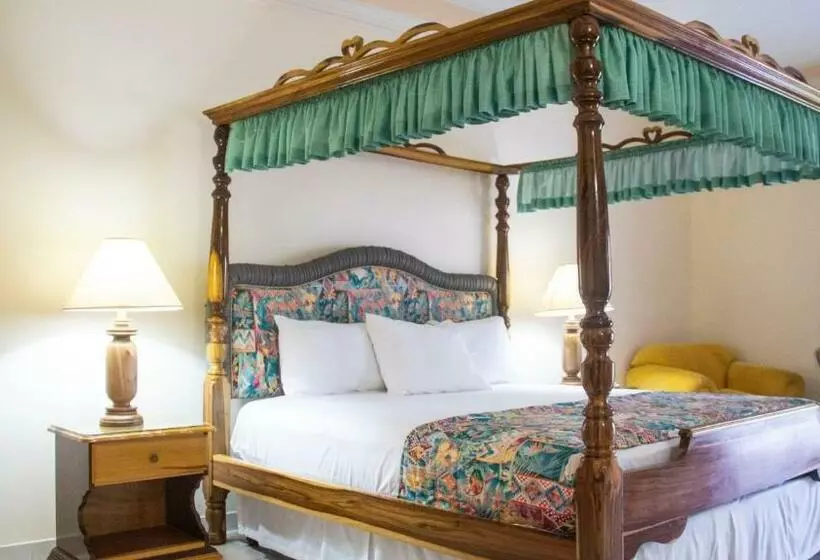 تختخواب و صبحانه Holidays At Holiday Heaven