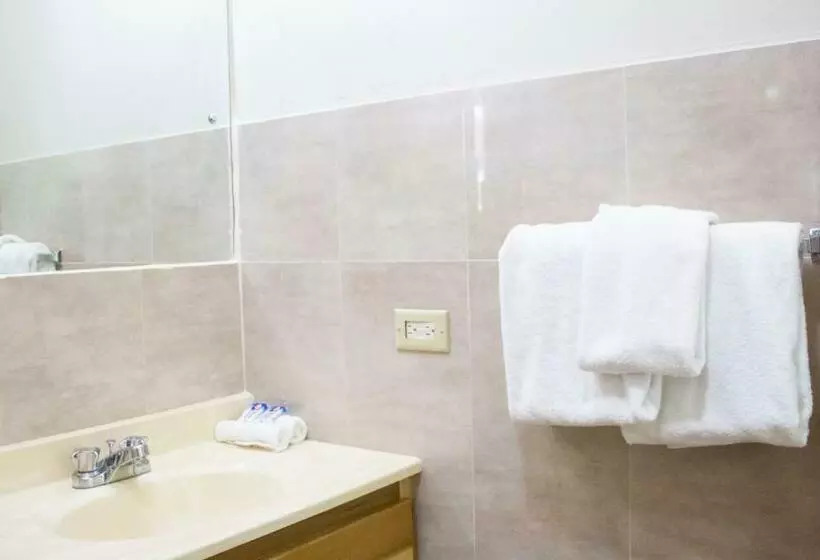 تختخواب و صبحانه Holidays At Holiday Heaven