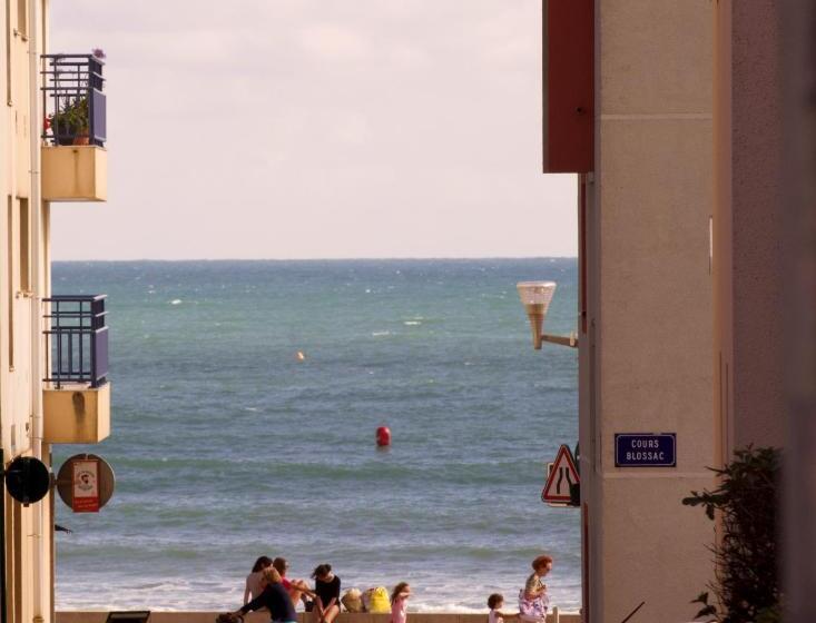 تختخواب و صبحانه Les Corderies