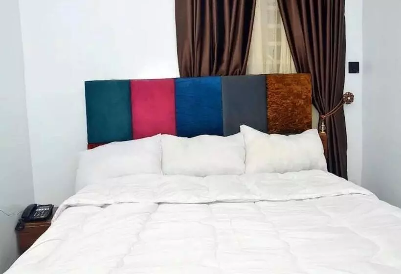 ホテル Lords&ladies Suites