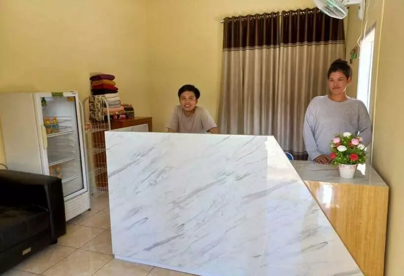 Hotelli Penginapan Zakura
