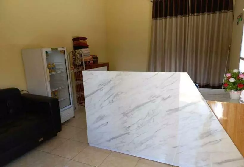 Hotelli Penginapan Zakura