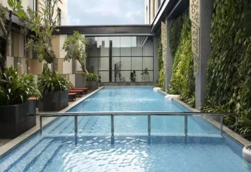 Hotelli Santika Premiere Padang