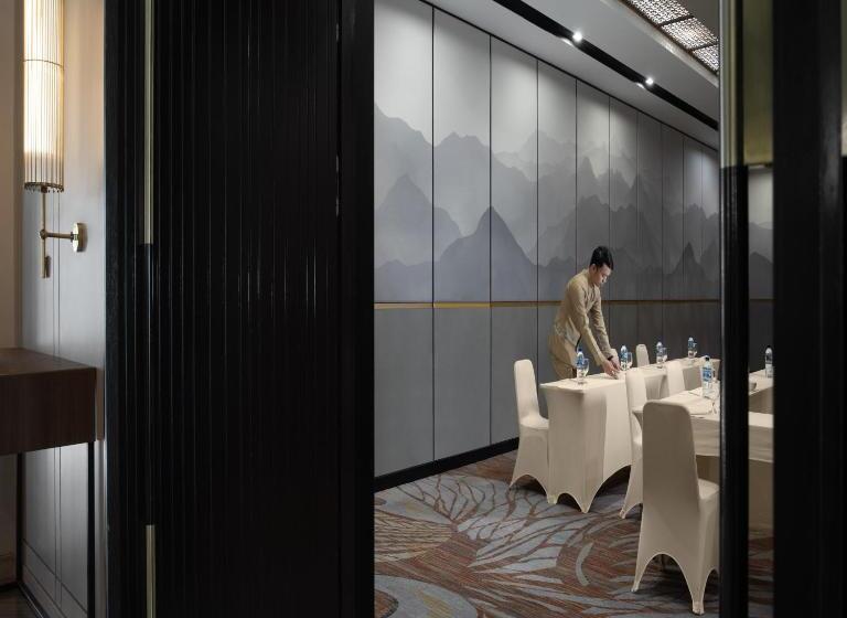 בית מלון כפרי Santika Premiere Padang