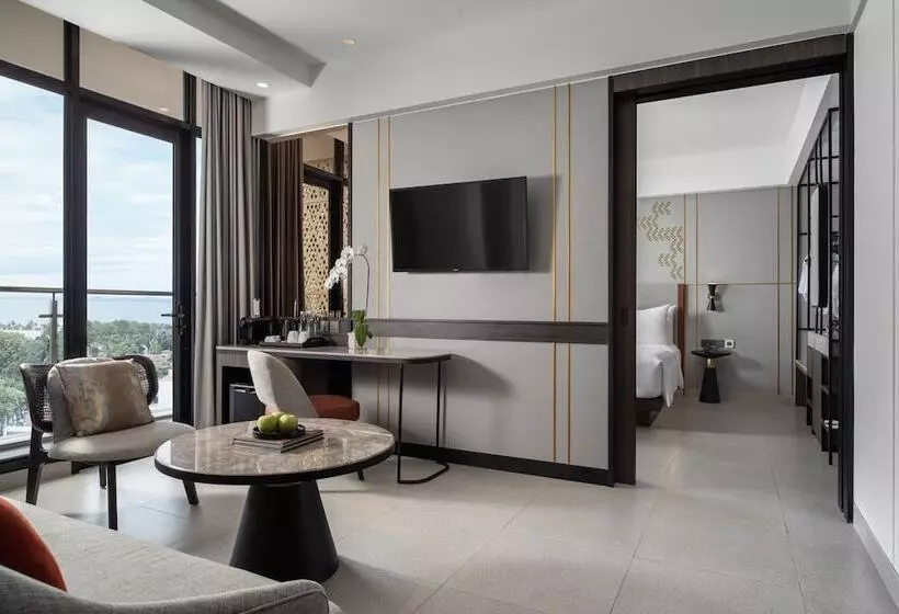 Hotelli Santika Premiere Padang