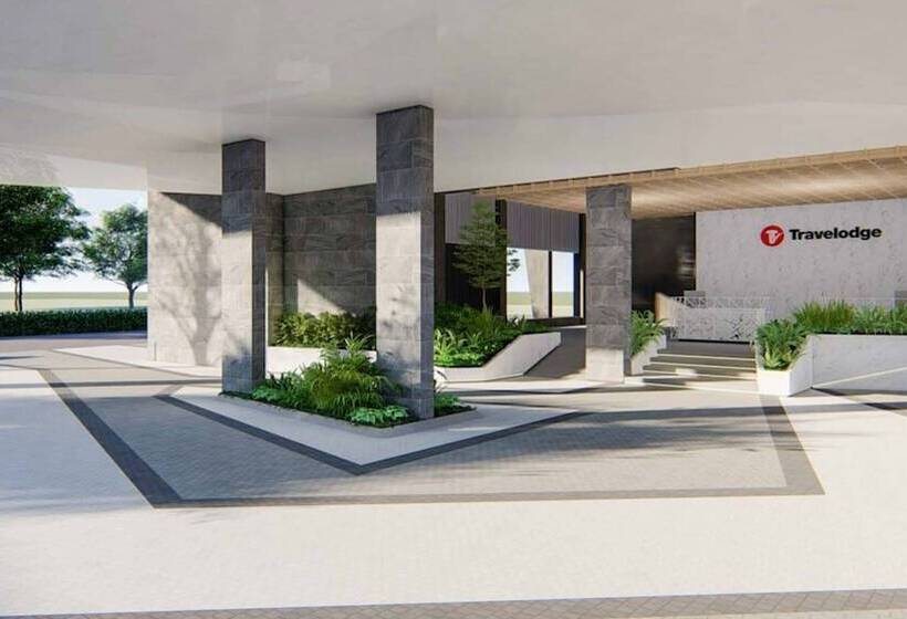 호텔 Travelodge Phuket Town