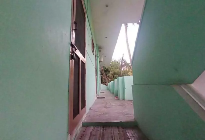 ペンション Shankara Guest House