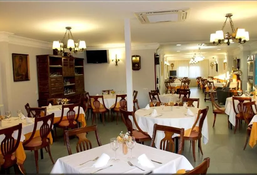 Hostal Restaurante Carolina