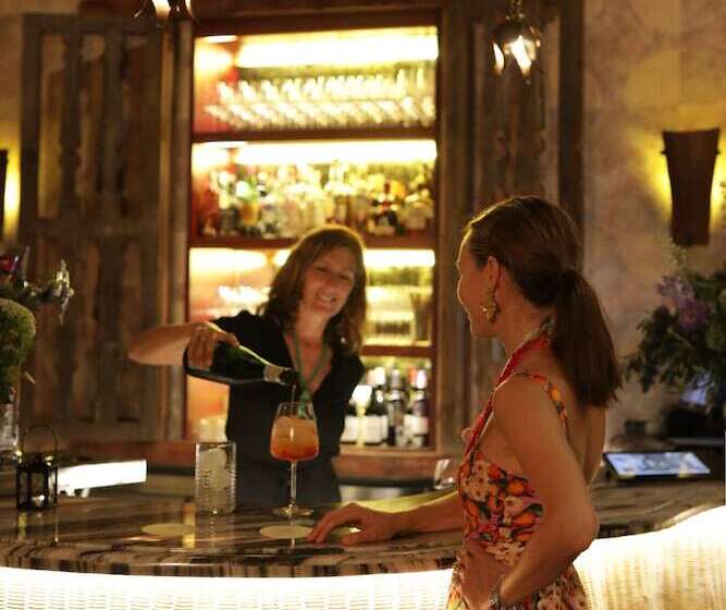 هتل La Sacristía