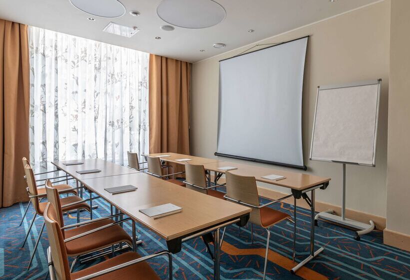 ホテル Park Inn By Radisson Kazan