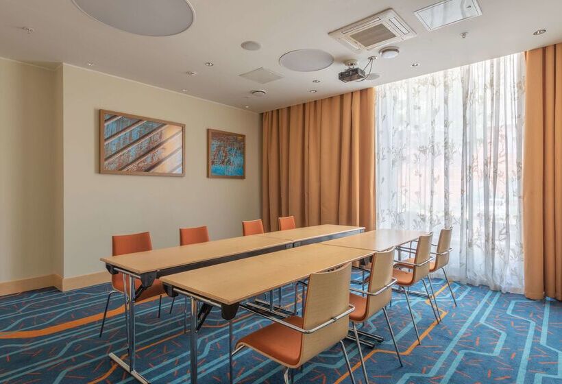 ホテル Park Inn By Radisson Kazan