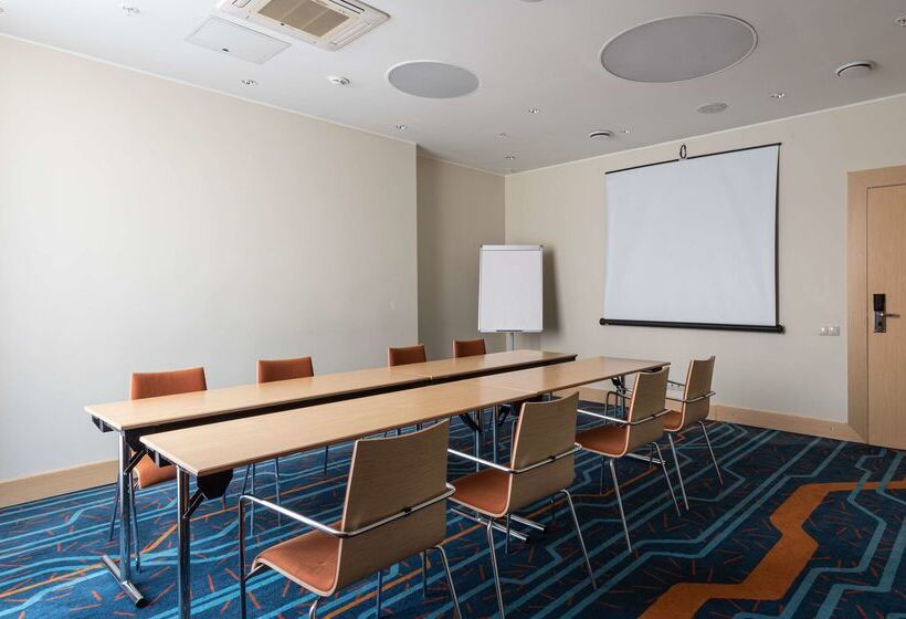 ホテル Park Inn By Radisson Kazan