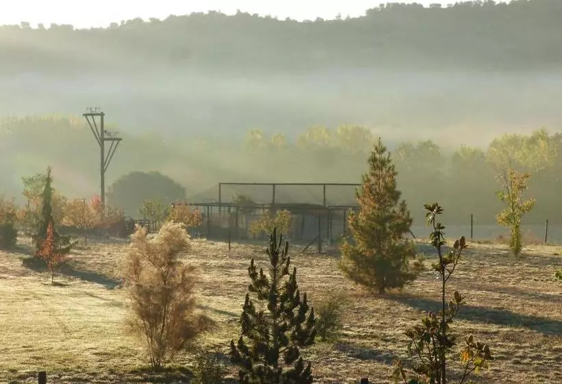 교외 호텔 Albergue Bioclimático Sabinares Del Arlanza