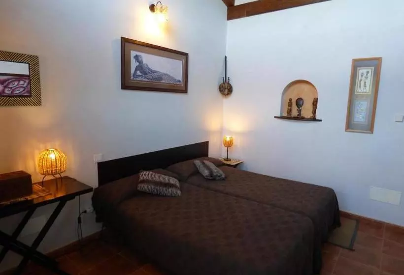 교외 호텔 Albergue Bioclimático Sabinares Del Arlanza